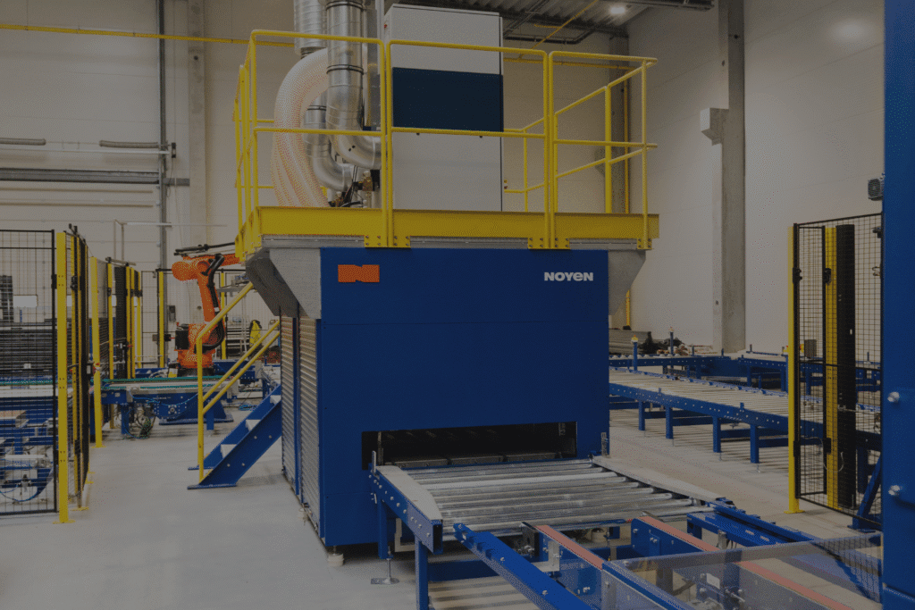Dry cleaning with ionized air – automated cleaning of EPP trays in the industrial packaging sector